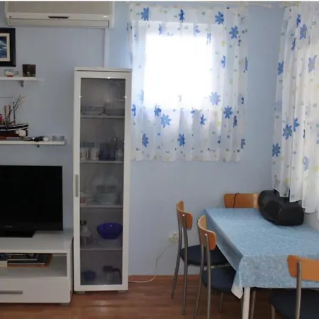 Kristina - A * Tribalj